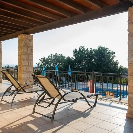 Adonis Villa